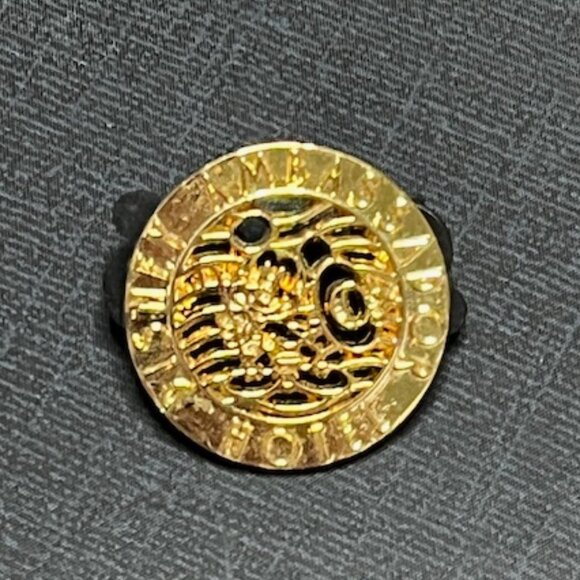 Tokyo Disney Resort Ambassador Hotel Mickey Mouse Gold Pin Badge Collection - Picture 10 of 14